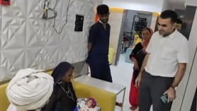 O femeie din India a devenit mamă pentru prima dată la 70 de ani